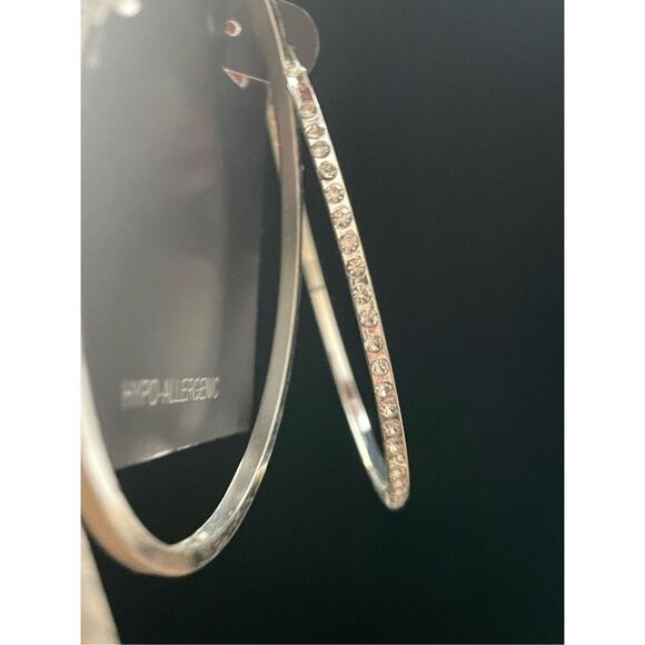 Bold Elements Lot of 2 Earrings Hoops Silver Tone Crystal Inlay & Gold Tone New - Picture 3 of 7